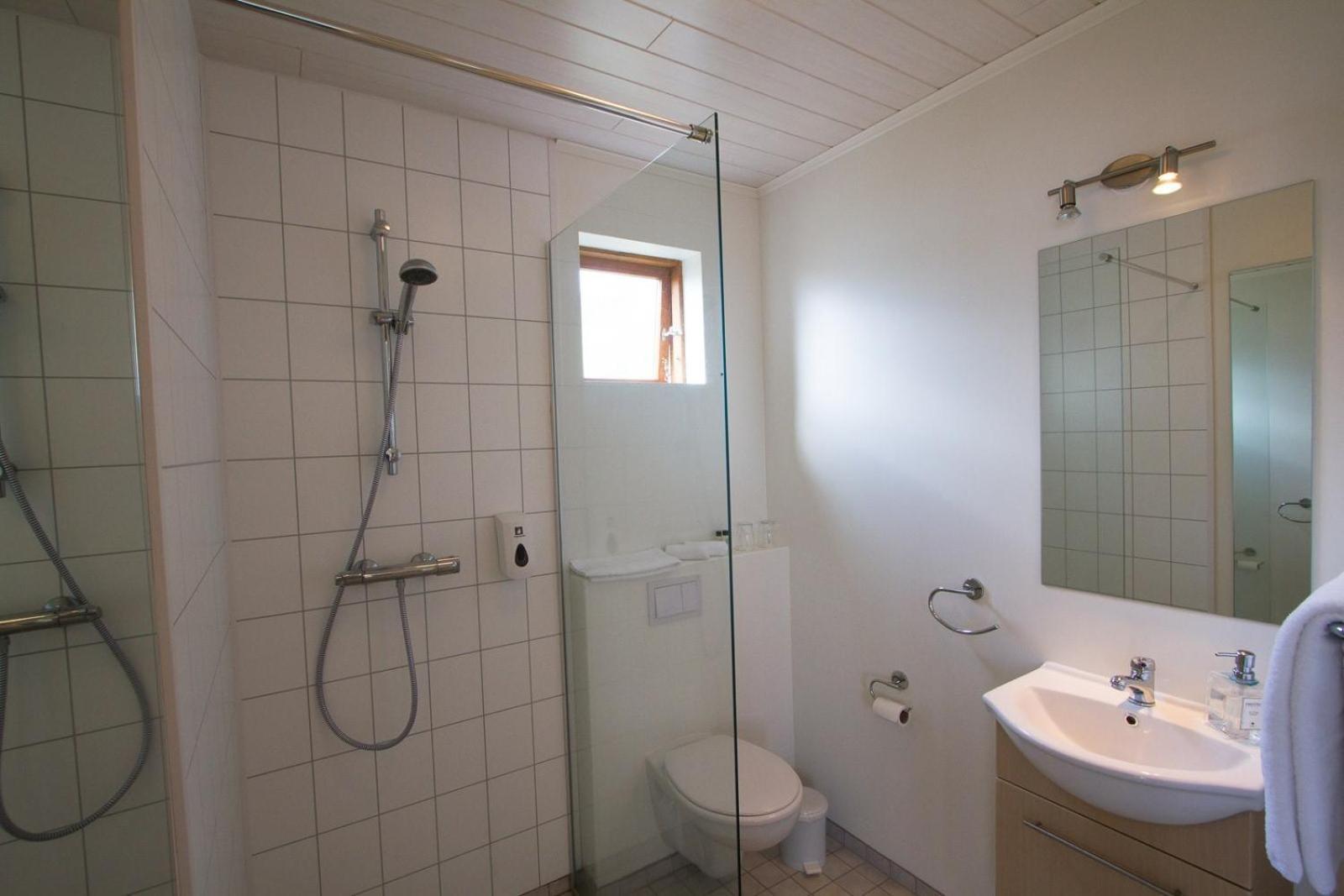 Malarhorn Accommodations Drangsnes Номер фото