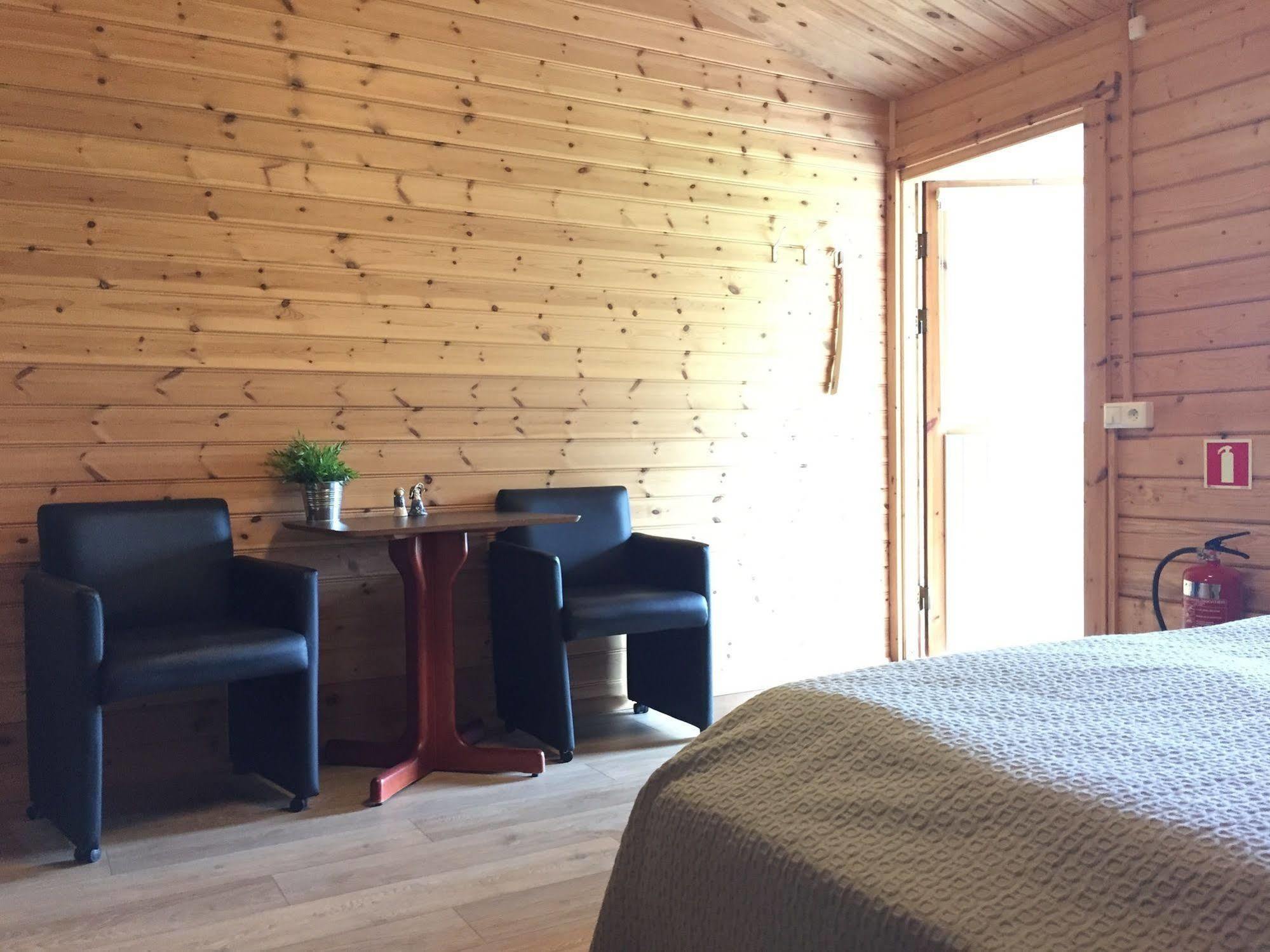 Malarhorn Accommodations Drangsnes Экстерьер фото